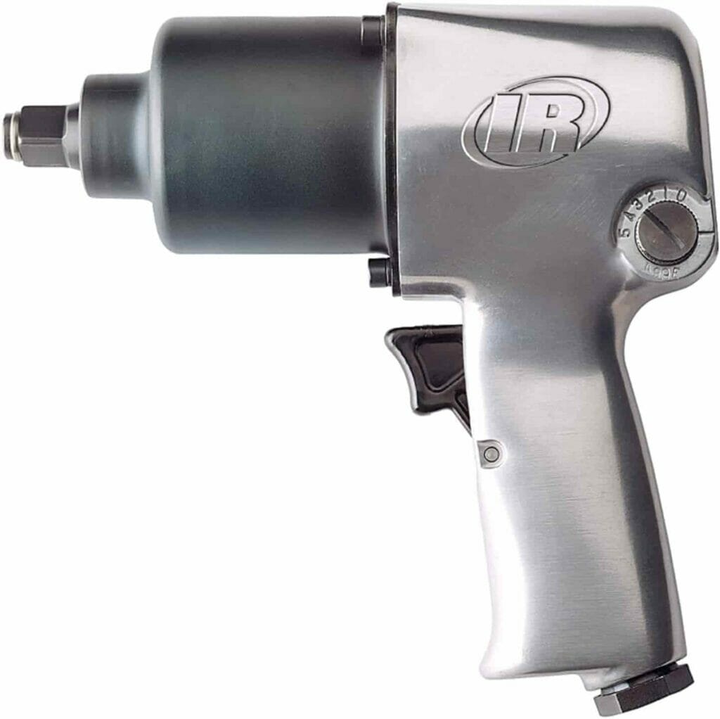 Best Air Impact Wrench In 2021 [Reviews & Buyer’s Guide]